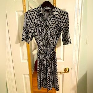 Laundry black and white button dress size 6.